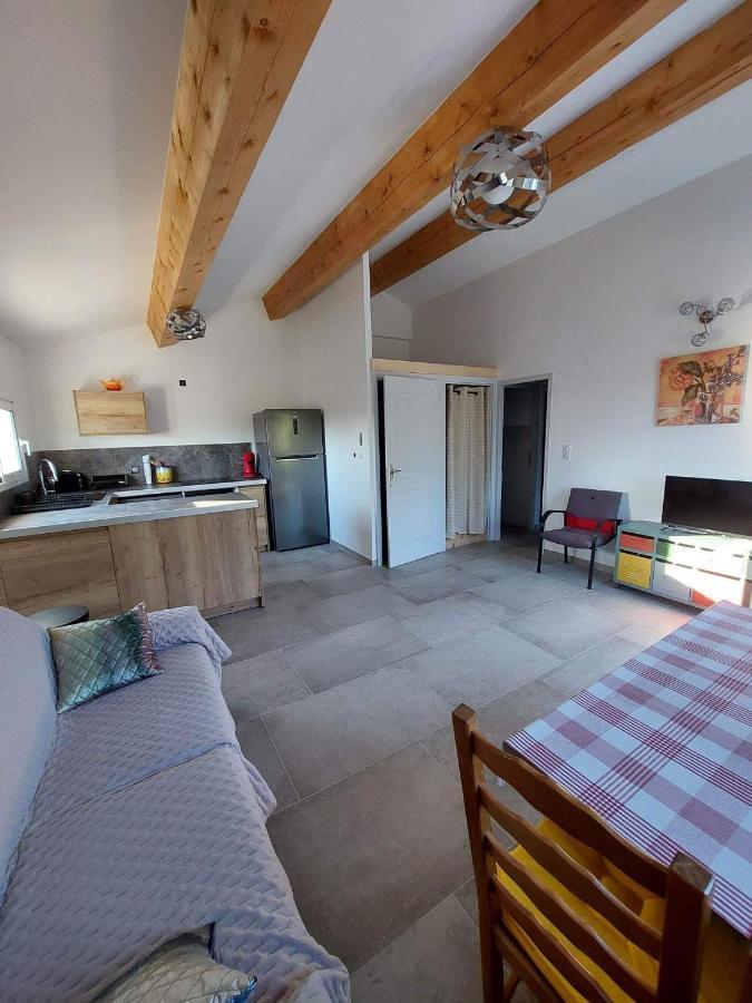 Appartement 50M2 Au Coeur De Sussargues Esterno foto